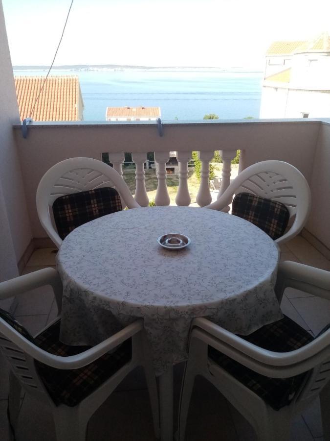 Apartmani Cesar Rtina Luaran gambar
